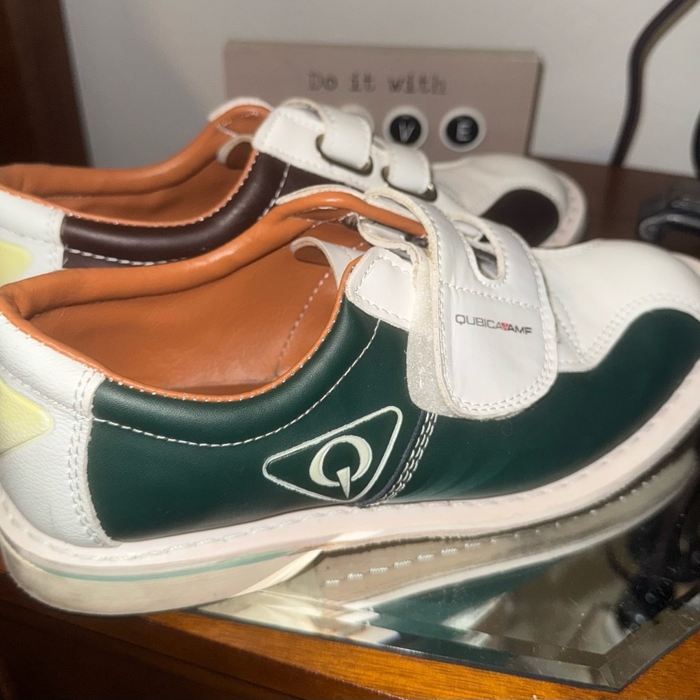 QUBICA AMF Unisex Bowling Shoes Strap (Green/Brown/White)